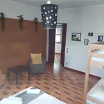 Vandrerhjem Casa Regadas *